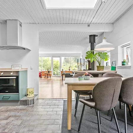 Holiday home Amazing In With Wifi *